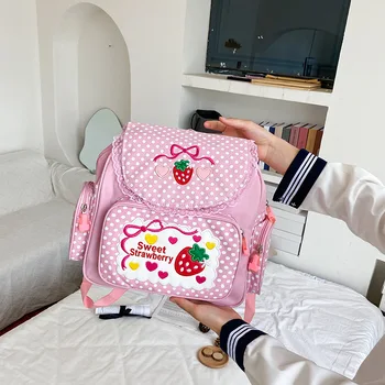 Cor-de-rosa Menina Bordado Crianças Strawberry Mochila Meninas Estudantes de Presente de Aniversário 2020 Novo desenho animado Japonês Crianças Mochila